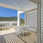 Stunning Capo Falcone Charming B4 Sleeps 4 Persons Num 5090 Stintino