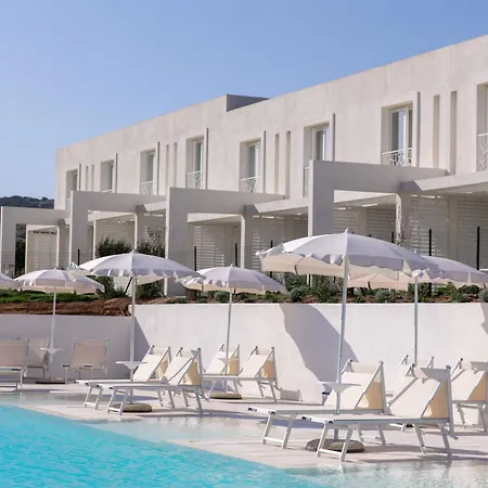 Stunning Capo Falcone Charming B4 Sleeps 4 Persons Num 5090 Appartement